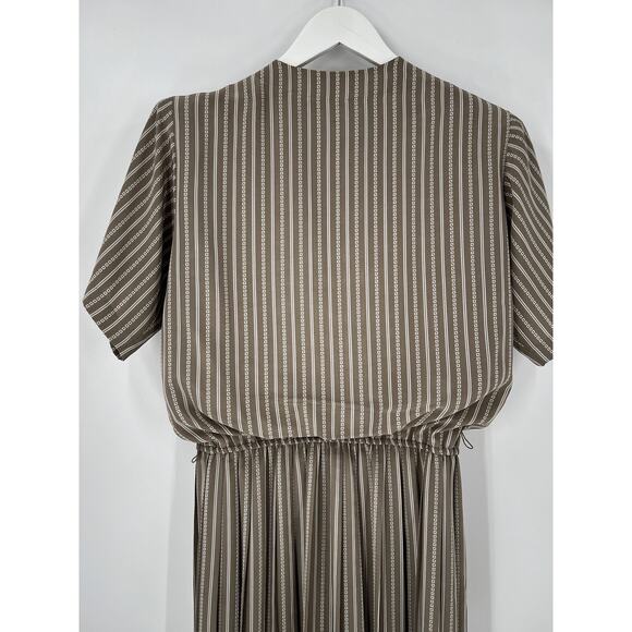 Vintage Liz Roberts Shirt Dress Womens Small Beige White Striped Ruffle Casual - Picture 12 of 16